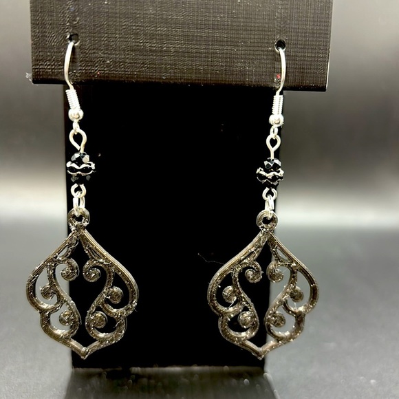 Geometric Earrings - Picture 3 of 6